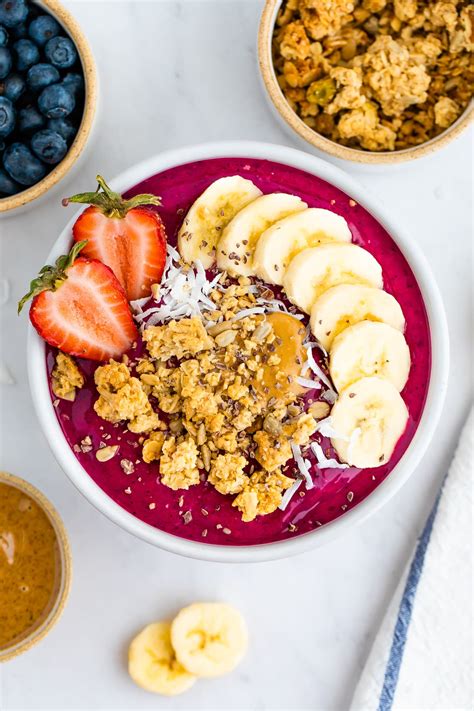 Dragon Fruit Smoothie Bowl - Eating Bird Food