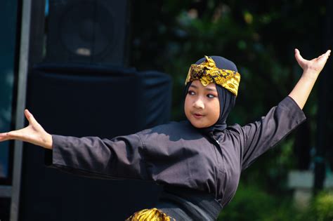 Inspirasi Spesial Silat Martial Arts, Mentahan Brosur