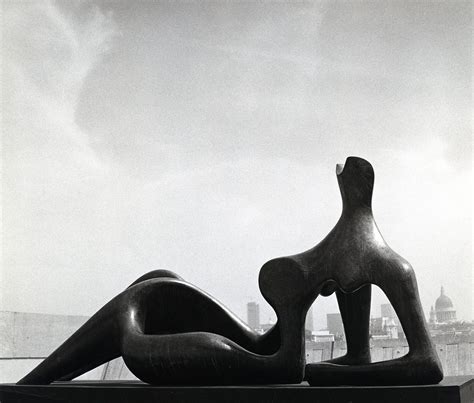 Henry Moore's 'Reclining Figure: Festival' (1951) breaks records ...