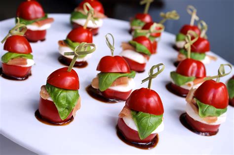 Christmas canapés (Santapés!) - ChelseaWinter.co.nz | Christmas canapes ...