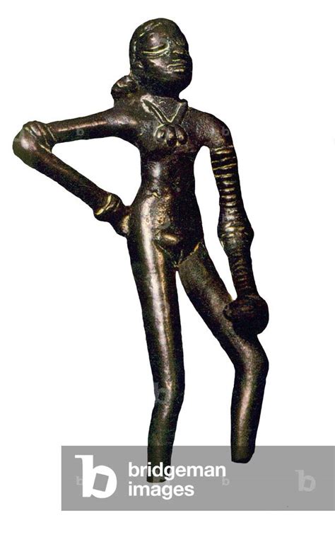 Bronze Statue Of Dancing Girl Mohenjo Daro - Zara Anderea