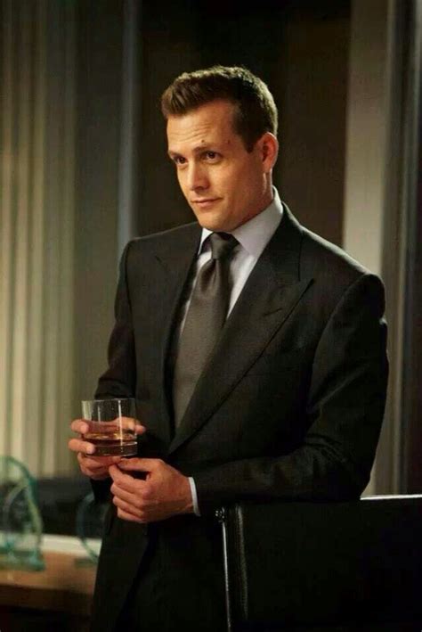 Harvey Specter - Suits USA | Suits harvey, Suits, Gabriel macht