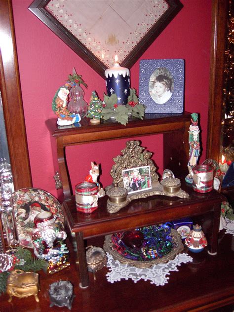 40 Victorian Christmas Decorations Ideas You Love To Try - Decoration Love