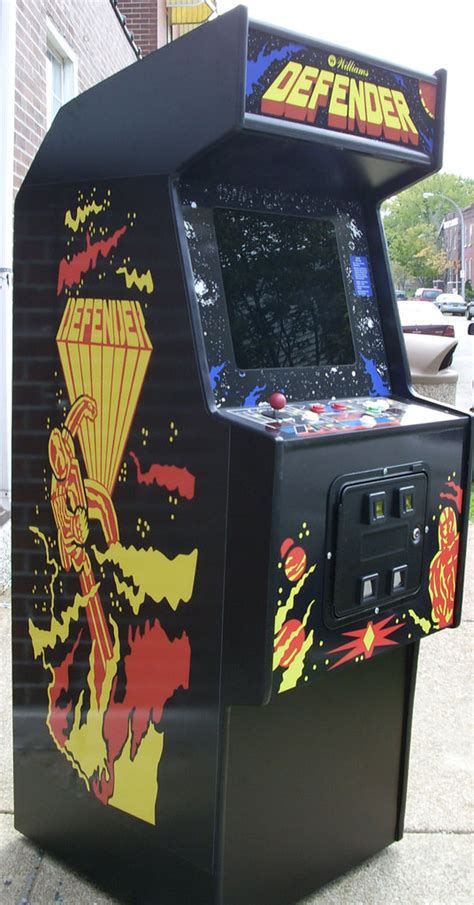 Defender Arcade With All New Parts-Looks Extra Sharp-Delivery time 6-8 ...