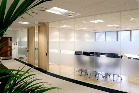 Glass Enclosed Office Space: Top 9 Design Ideas | Avanti Systems