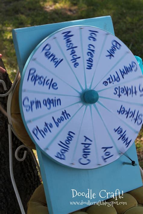 Doodlecraft: Super Spinning Prize Wheel DIY!