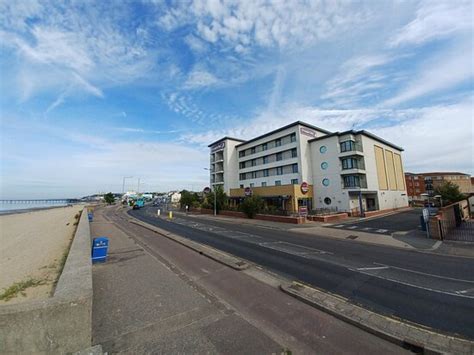 PREMIER INN SOUTHEND ON SEA (EASTERN ESPLANADE) HOTEL - Updated 2022 ...