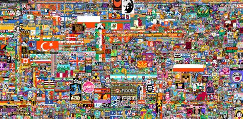 How r/place – a massive and chaotic collaborative art project on Reddit ...