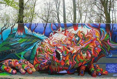 30 Cool Street Art Around The World - Hongkiat