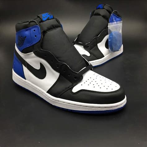 Lista 90+ Foto Jordan 1 Retro High White University Blue Black El último