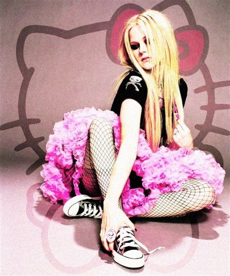 Avril Lavigne Is Not Racist: Sensitivity Over “Hello Kitty” Is Killing ...