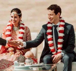 CNBC Seema Mody Is Married! Meet Her Husband