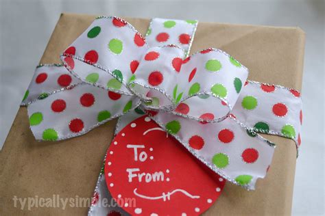 How to Make a Simple Gift Bow - Typically Simple