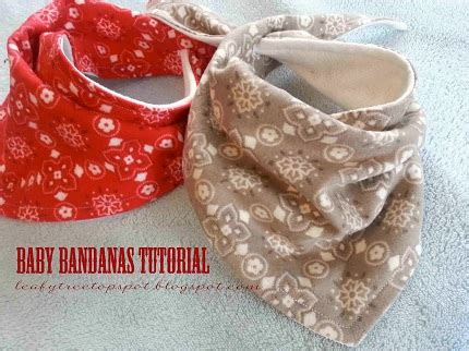 Free pattern: Baby bandana dribble bibs – Sewing