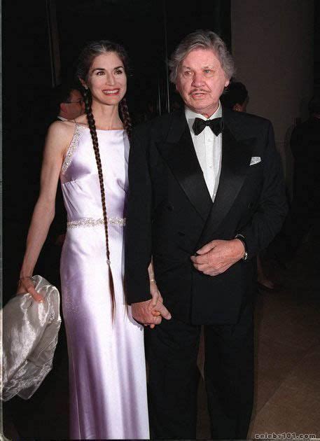 Charles Bronson and wife Kim Weeks --2000 | CELEBRITIES (WEDDINGS ...