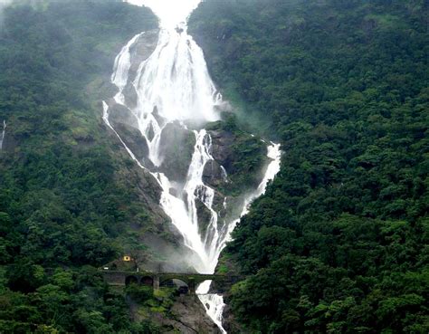 At a glance : The beautiful Dudhsagar falls of Goa – India TV