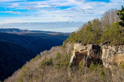 Hiking in New River Gorge National Park [Trail Guide]