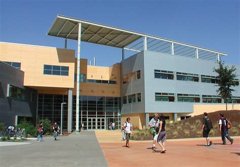 California Polytechnic State University, San Luis Obispo - INFOLEARNERS