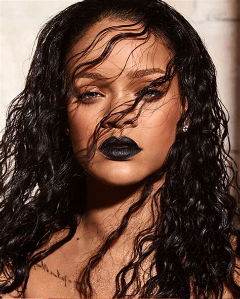 Rihanna - Fenty Beauty Mattemoiselle 2018 • CelebMafia