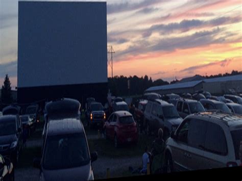 Field of Scenes Drive-In Movie Theatre | Fox Cities CVB