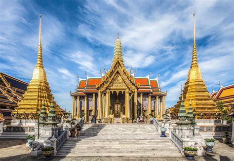 Wat Phra Kaew, Templo do Buda de Esmeralda, Bangkok, Tailândia - Viagem ...