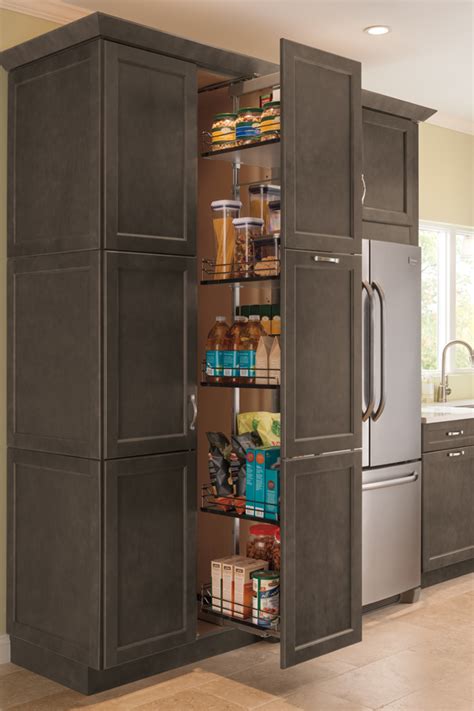 Dispensa Pantry Cabinet - Kitchen Craft Cabinetry