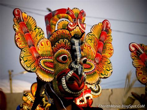 CharithMania: "Cultural Masks of Sri Lanka (Vesmuhunu) - Devil Wooden ...