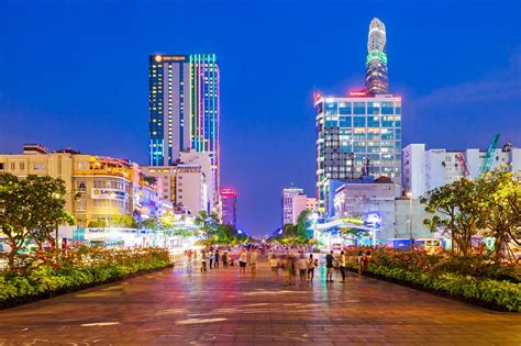 9 Best Things to Do After Dinner in Ho Chi Minh - Where to Go in Saigon ...