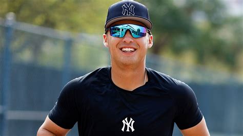 Top prospect Anthony Volpe has 'it' factor, says Yankees legend | Fox News