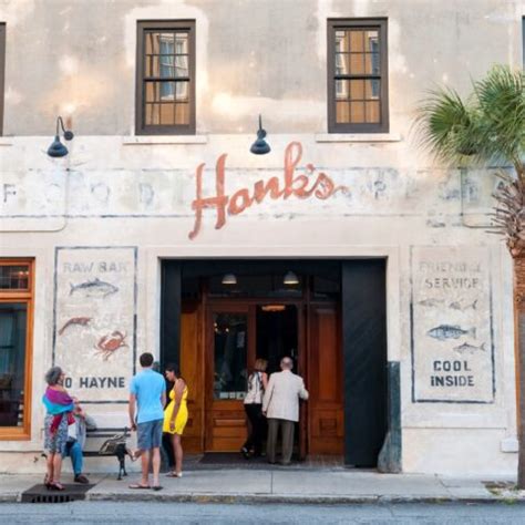 Hank's Seafood Restaurant Charleston - Travel Off Path