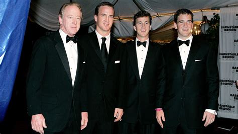 Spurred by "The Book of Manning," Archie Manning reluctantly embraces ...