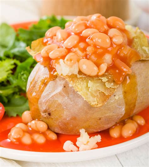 Jacket Potato With Baked Beans & Cheese | Recipes | Change4Life