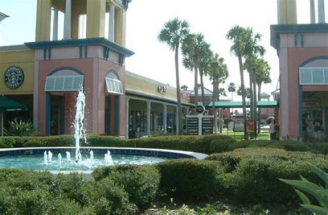 Ellenton Premium Outlets | 2FLA Florida's Vacation and Travel Guide