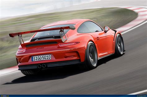 AUSmotive.com » 2015 Porsche 911 GT3 RS revealed