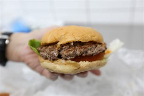 Ggoburger: Self-taught chef serves up honest & handmade burgers for ...