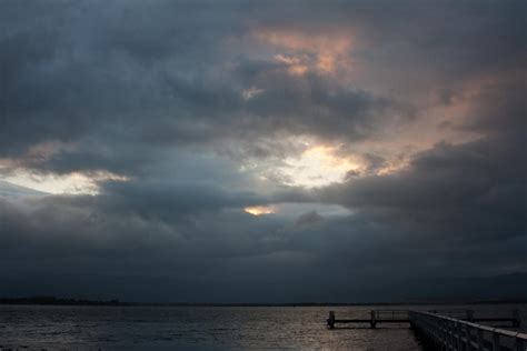 Lake Illawarra sunset 3 by deviantjohnny99 on DeviantArt