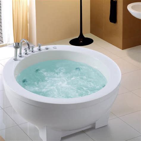 4 Types of bathtub – shapes and styles that suit your bathroom - Lycos ...