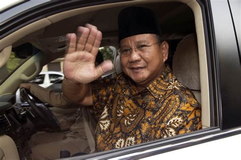 Prabowo ready to drop presidential bid, support other figure - Politics ...