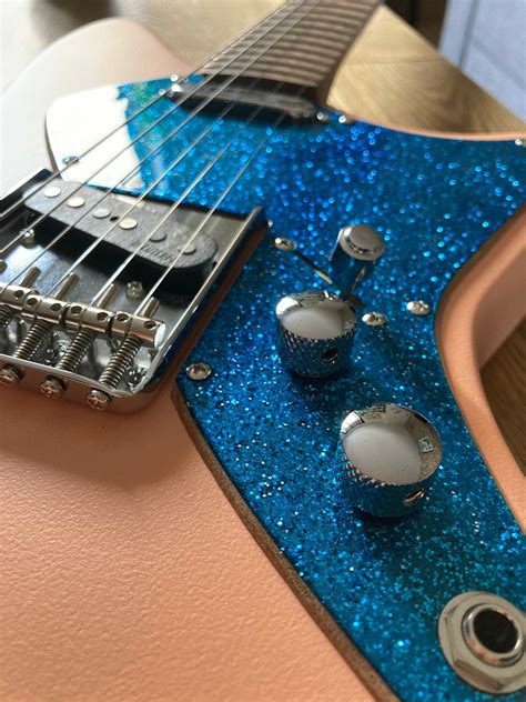 Custom sparkle pickguard - Archimbaud Guitars