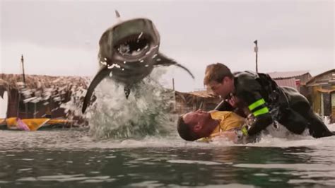 Engineered Sharks Attack In Trailer For DEEP BLUE SEA 3 — GeekTyrant