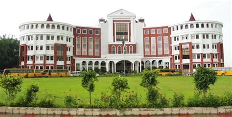 Graphic Era Hill University(GEHU), Dehradun | 'Monomousumi'