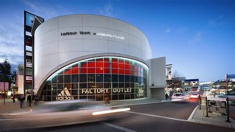 Watertown Brand Outlet Centre (Perth) - 2018 ALL You Need to Know ...