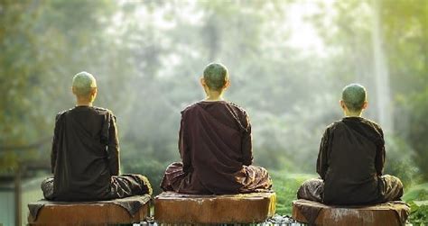 8 Buddhist Meditation Techniques For Beginners To Try