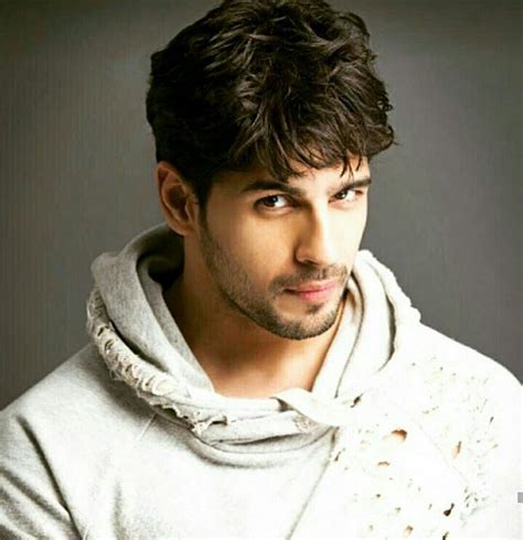 107 Incredible Siddharth Malhotra Hairstyle Photos