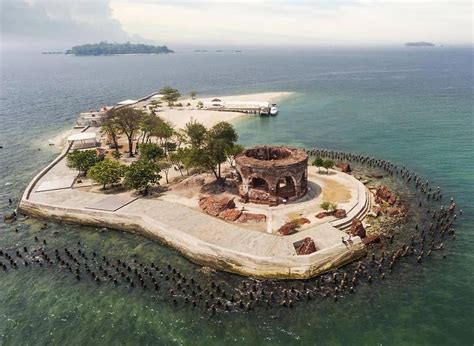 Fort Martello di Pulau Kelor, Kepulauan Seribu, Jakarta, Indonesia : r ...