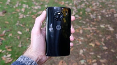 Moto X4 Review: Worth the money or should you wait for the new Moto G?