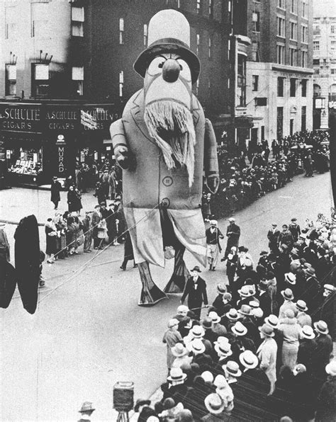 The Macy's Thanksgiving Parade Balloons Used to Be Extremely Creepy ...