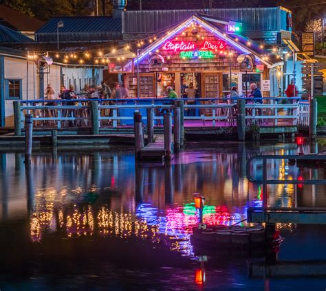 South Haven Waterfront Bars | Michigan Beachtowns