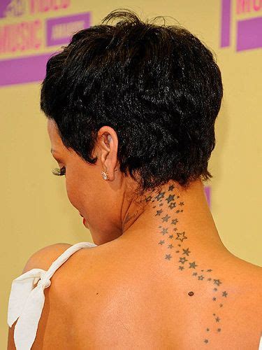 SEE: Rihanna's entire tattoo collection | Celebrity tattoos, Rihanna ...