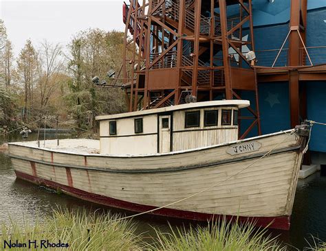 Forrest Gump's Shrimp Boat "Jenny" at Downtown Disney Dock… | Flickr